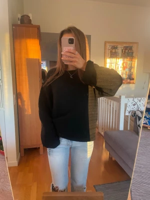 Svart stickad tröja bikbok mjuk - Svart stickad tröja från bikbok🩷🩷