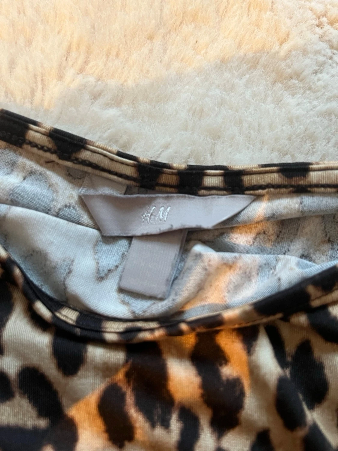 Leopardmönstrad topp från H&M - 2