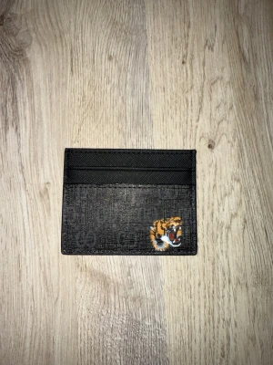 Korthållare  - Helt ny