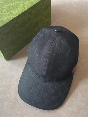 Gucci keps size M - Gucci canvans keps  passar perfekt för dripen (Utan box ) 