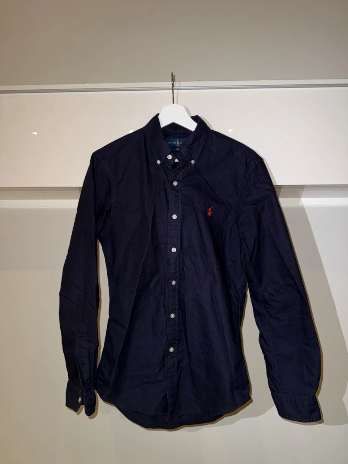 Mörkblå ralphlauren skjorta 