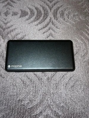 Powerbank - En powerbank som är i mycket bra skick. Perfekt om du jobbar, Är utomlands eller bara vill ha en powerbank.