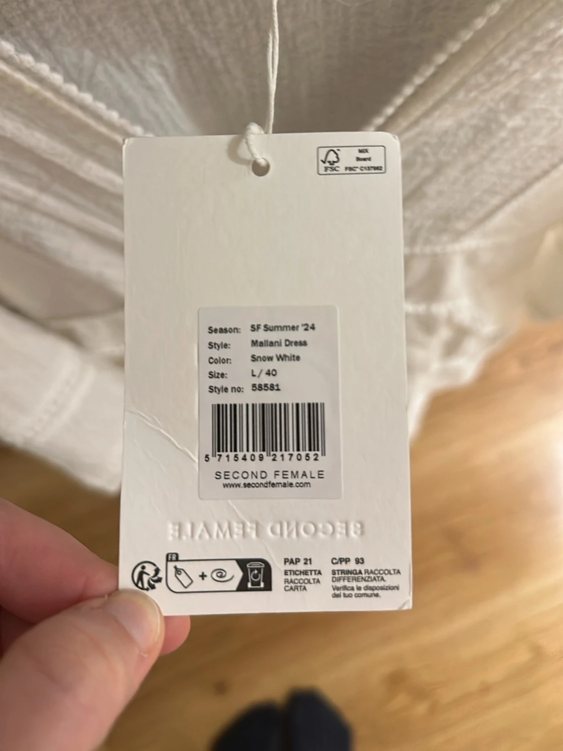 Vit Maliani klänning Second Female student klänning - 2