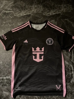 Inter Miami t shirt  - Perfekt t-shirt inför sommaren 