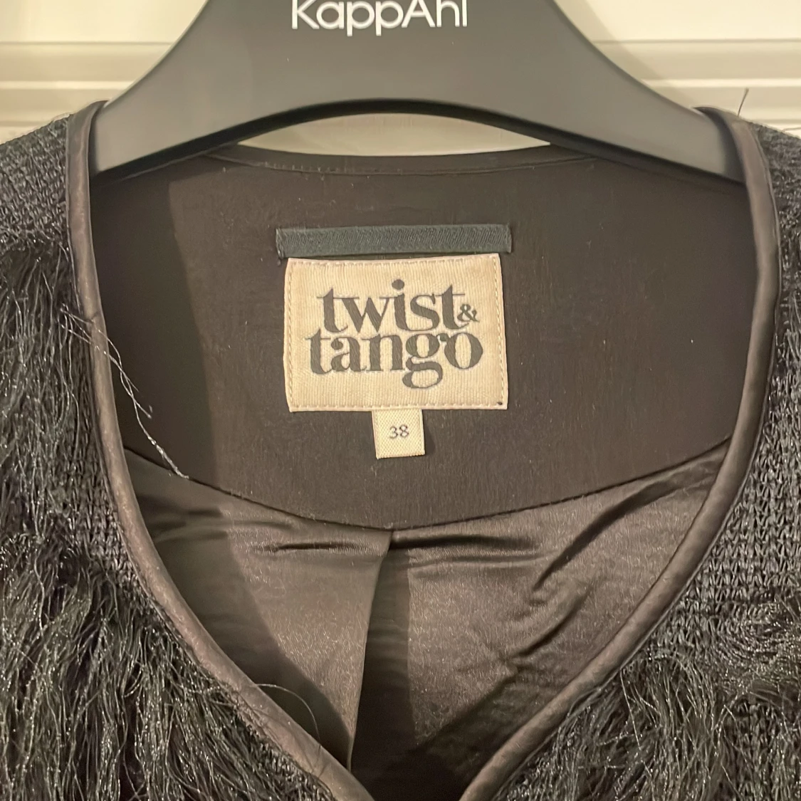 Svart pälsjacka Twist & Tango strl 38 - 1