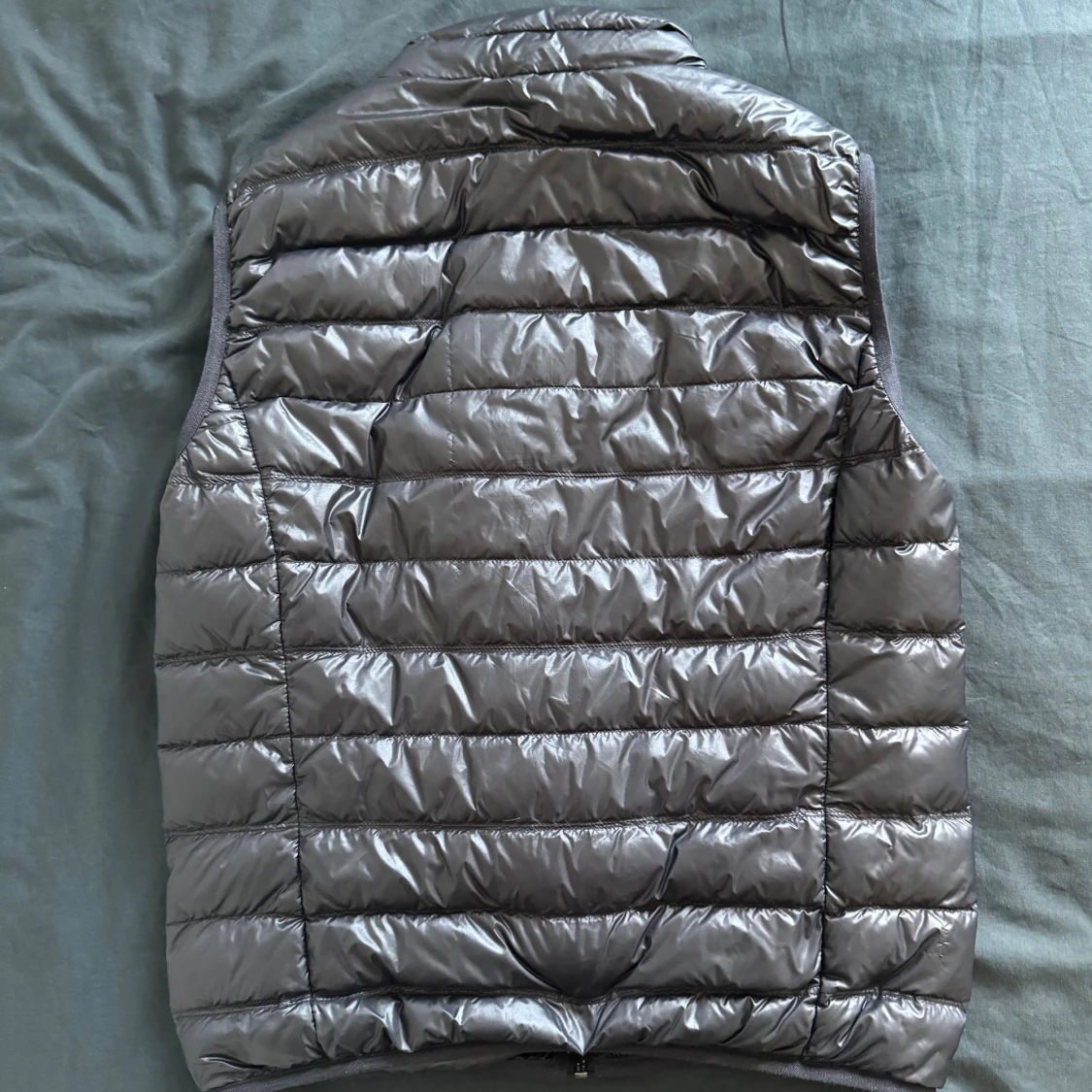 Svart dunväst från Emporio Armani EA7 - 4