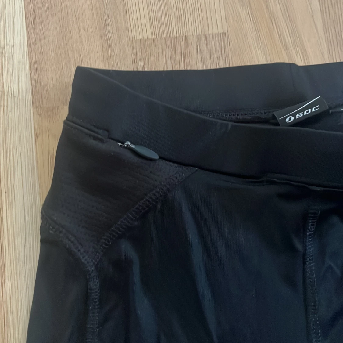 Svarta träningsleggings från SOC - 2