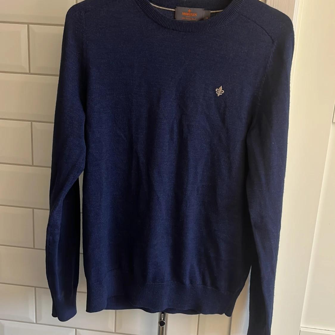 Morris marinblå stickad tröja