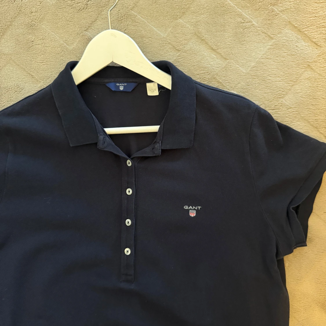 Säljer Svart pikéklänning från GANT! - 1