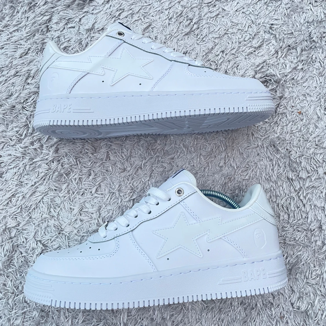 Vita BAPE STA sneakers i skinn