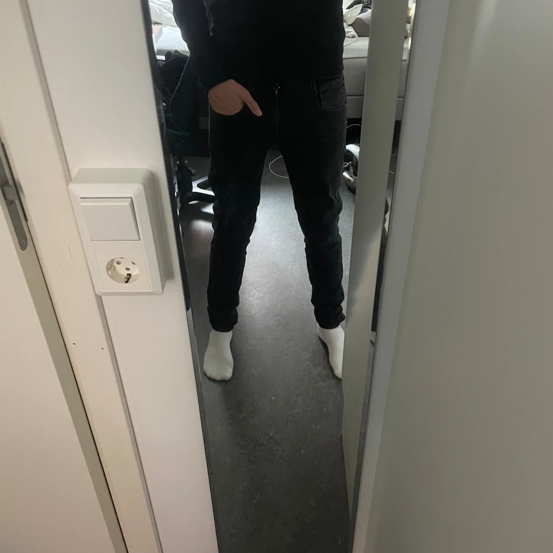 Svarta Replay jeans  - 1