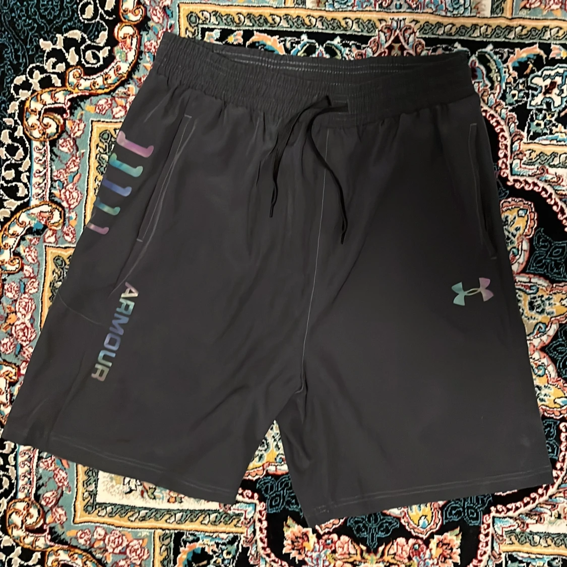 Ljusgrå Under Armour t-shirt - 2