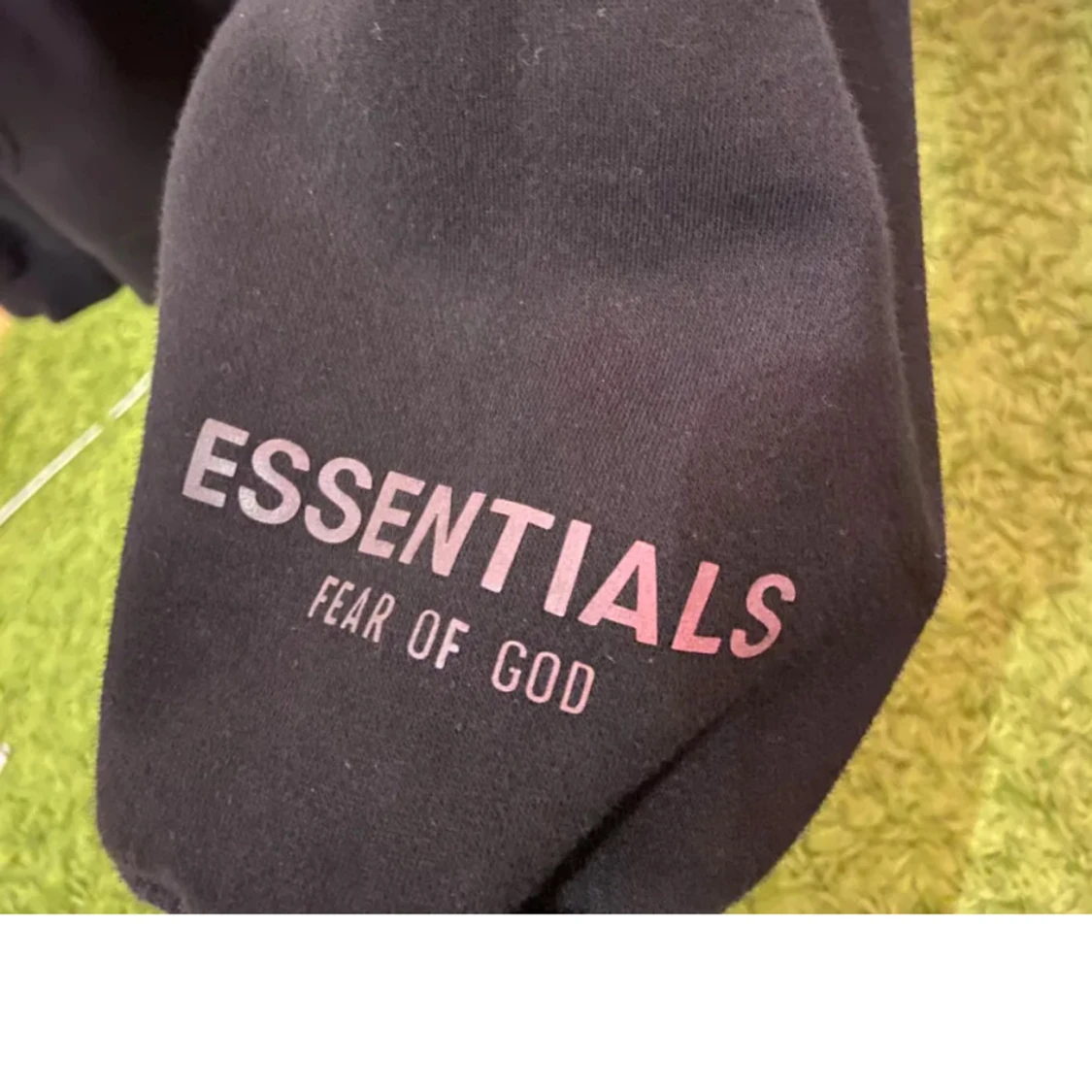 Svart Essentials Fear of God hoodie XL - 1