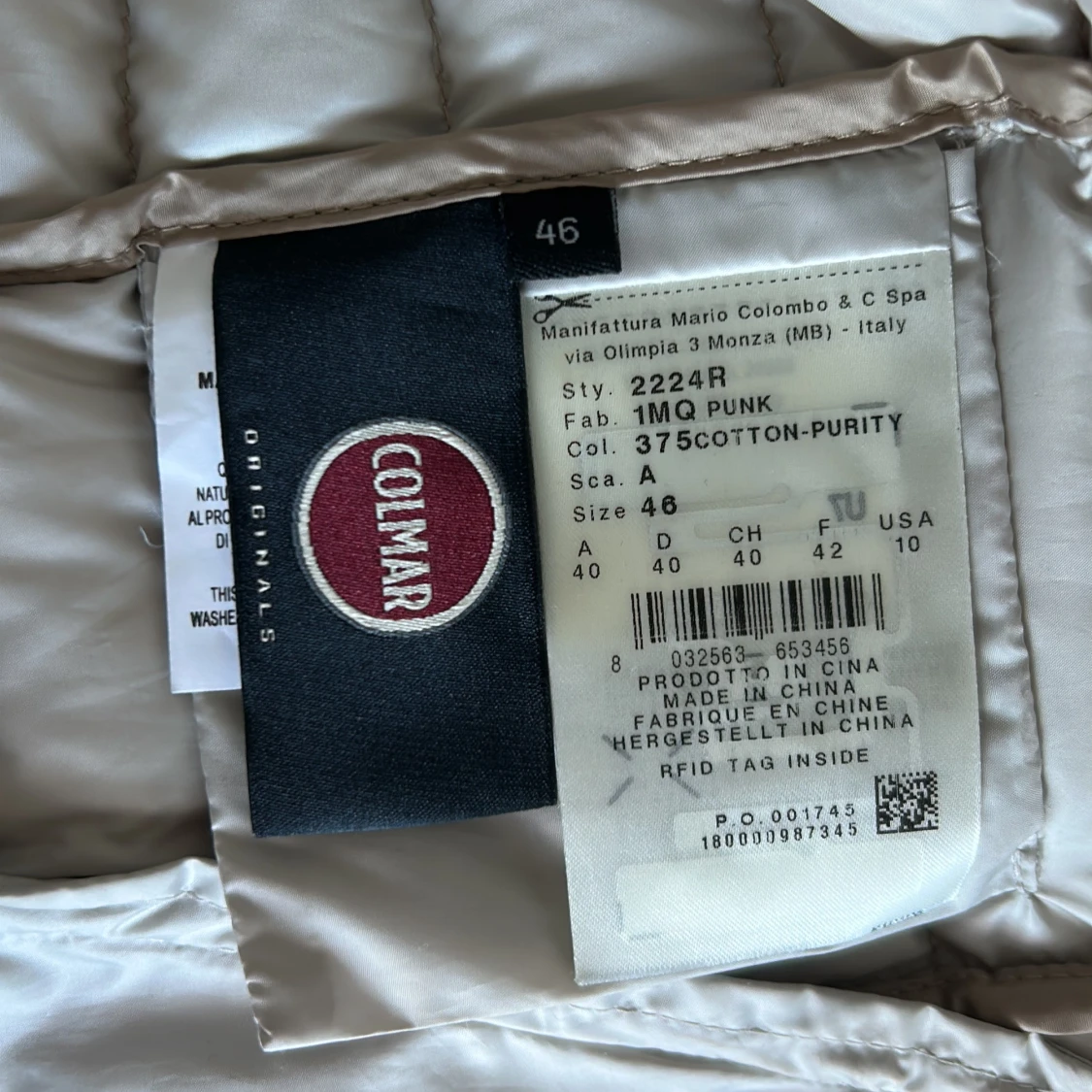 Beige pufferjacka från Colmar - 3