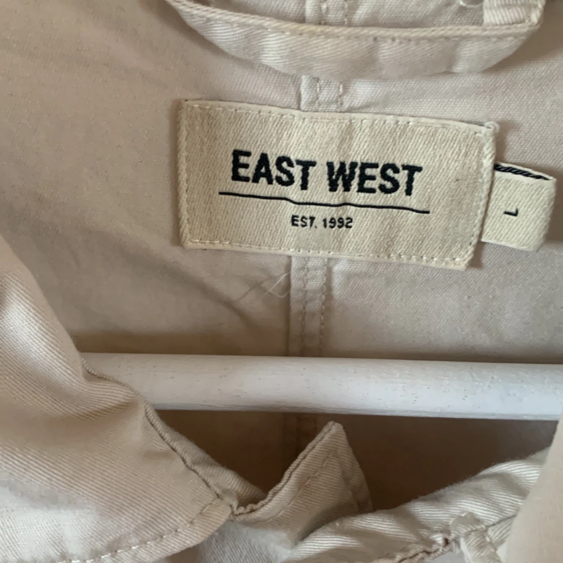 Beige overshirt från East West - 2