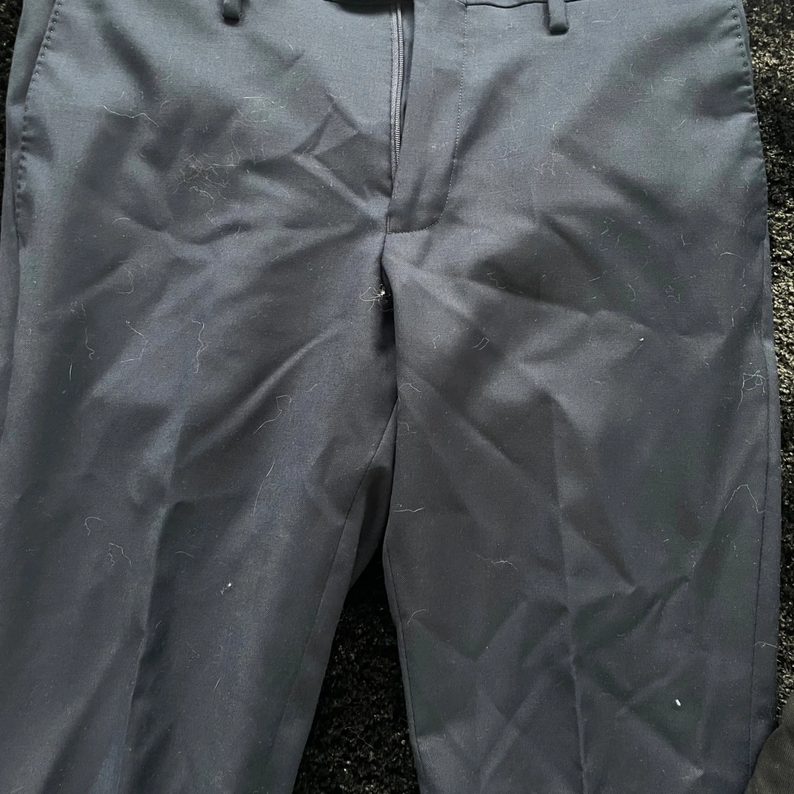 Blåa kostymbyxor från J Lindberg