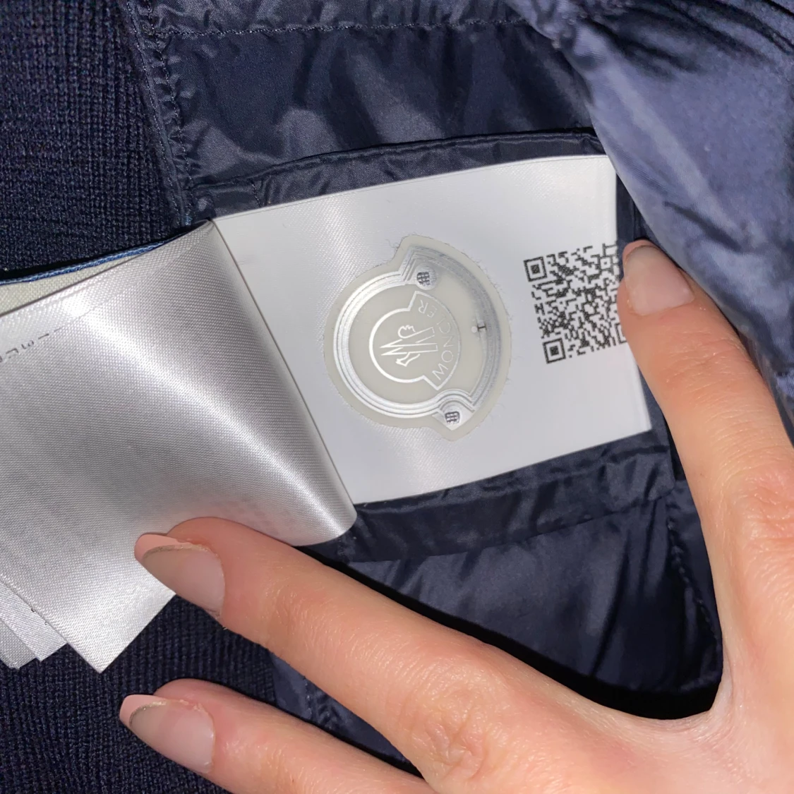 Mörkblå cardigan jacka från Moncler XS/S ( kan byta mot svart i xs ) - 3