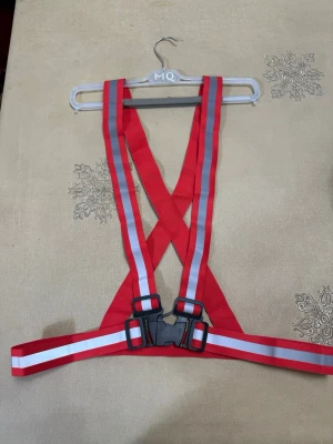 Reflexväst  - Röd reflexväst 