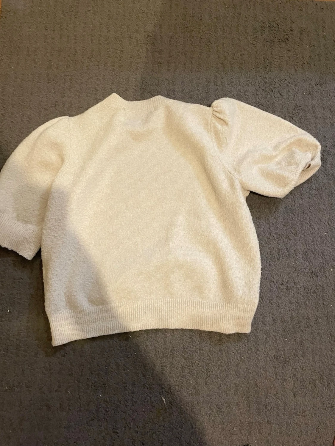 Krämvit puffärm tröja H&M - 1