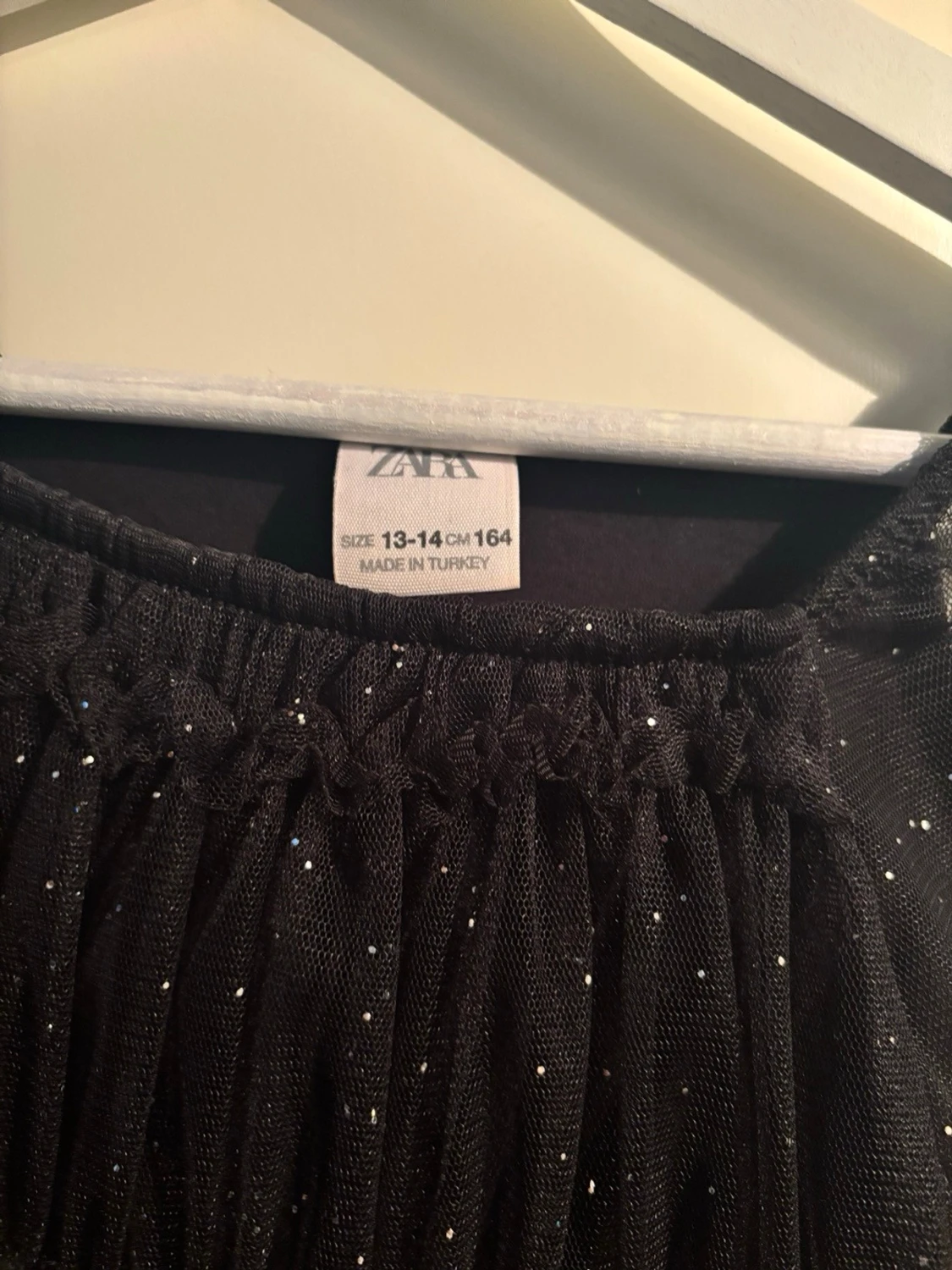 Svart mesh topp med glitter från Zara - 1