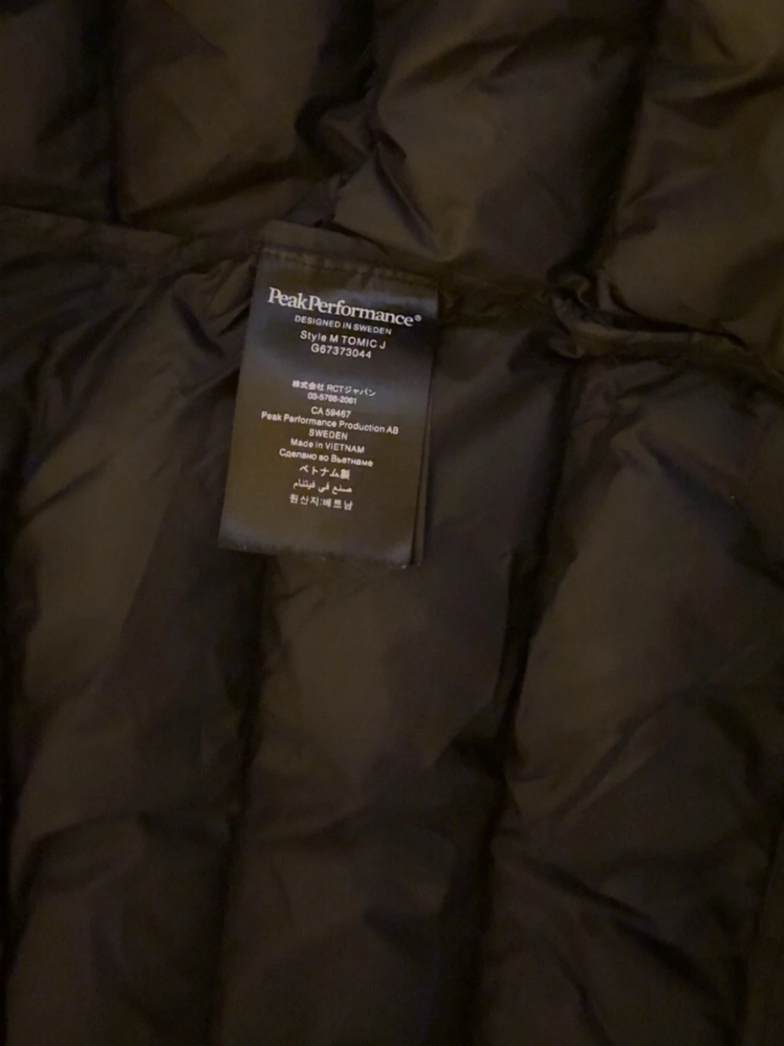 Svart dunjacka Peak Performance - 3