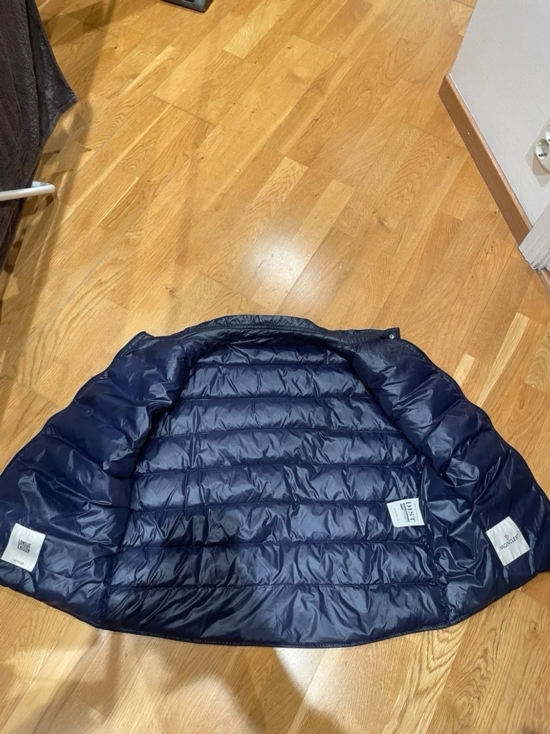 Moncler väst - 1