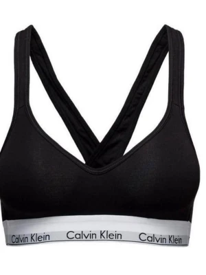 Svart pushup-bh från Calvin Klein - As skön Calvin Klein BH som samtidigt har push up.   Jag tror den är slutsåld eller inte säljs längre. säljer pga är för liten.  Använd max 2 gånger.