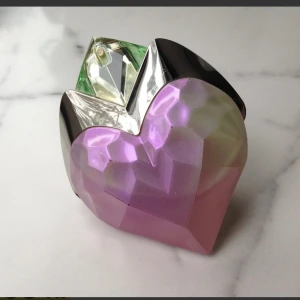 Aura Mugler Sensuelle 50ml eau de parfum - Se bild för återstående mängd 