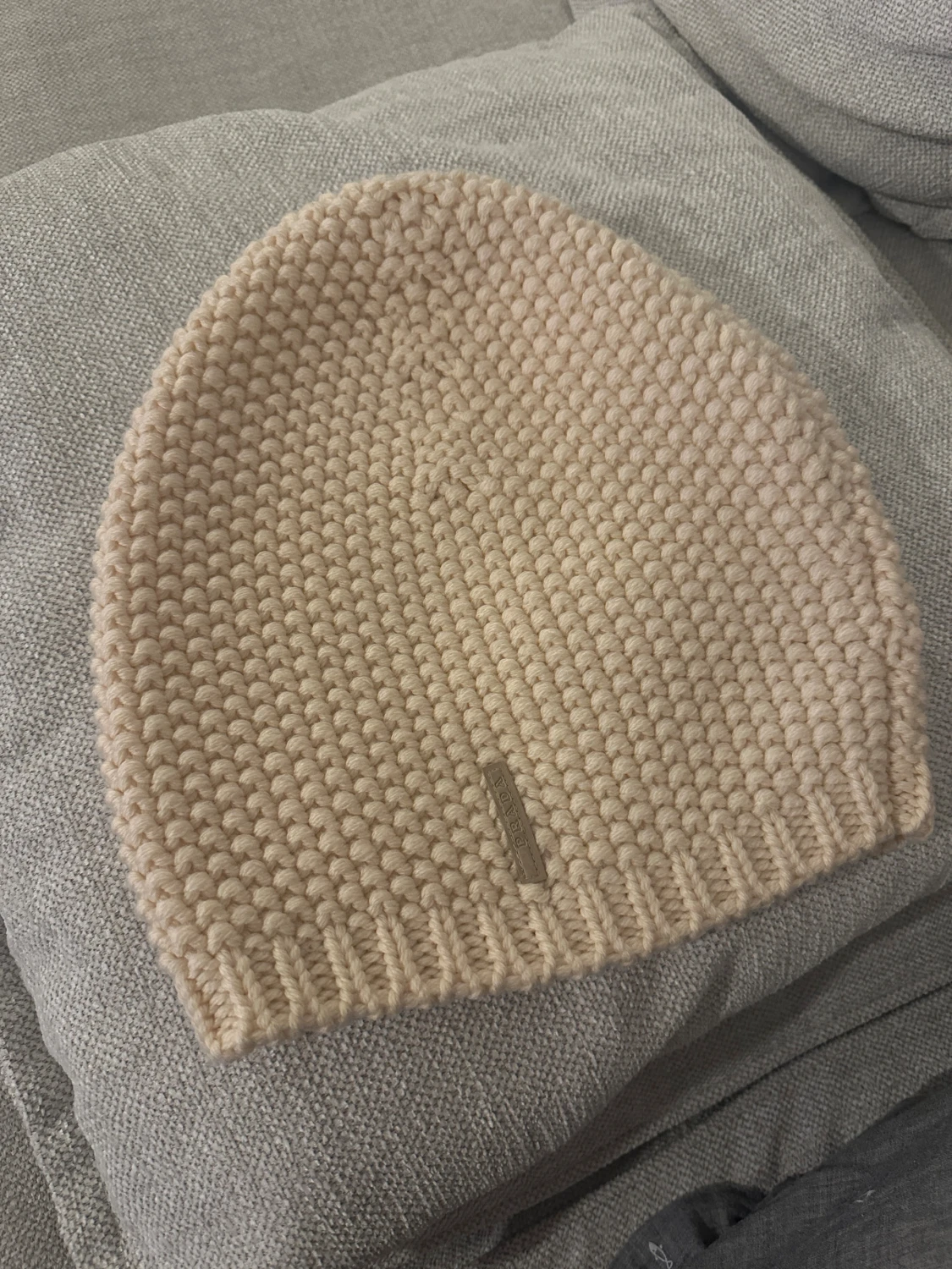 Prada Beige stickad mössa  - 2