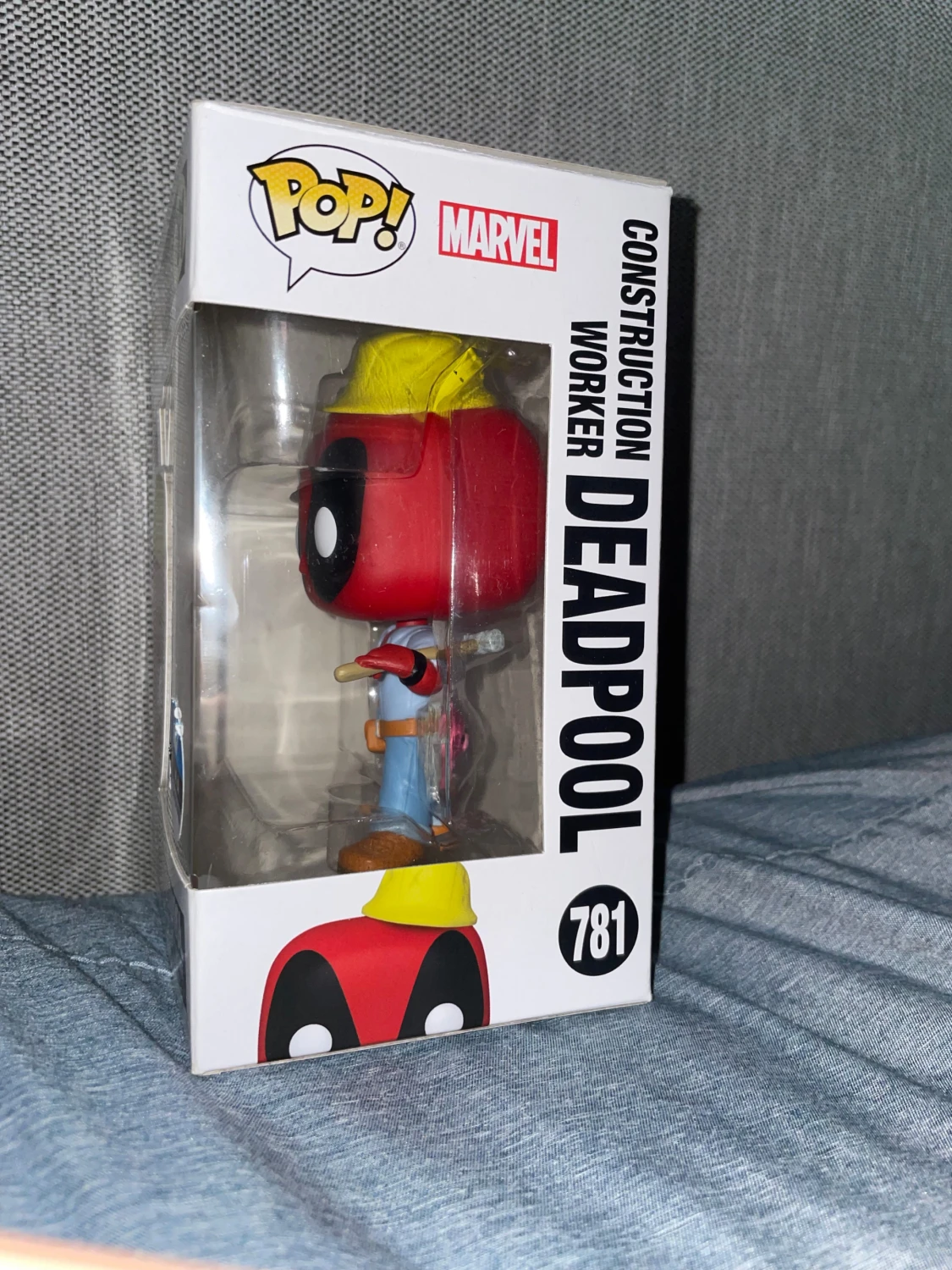 Construction Deadpool funko pop - 1