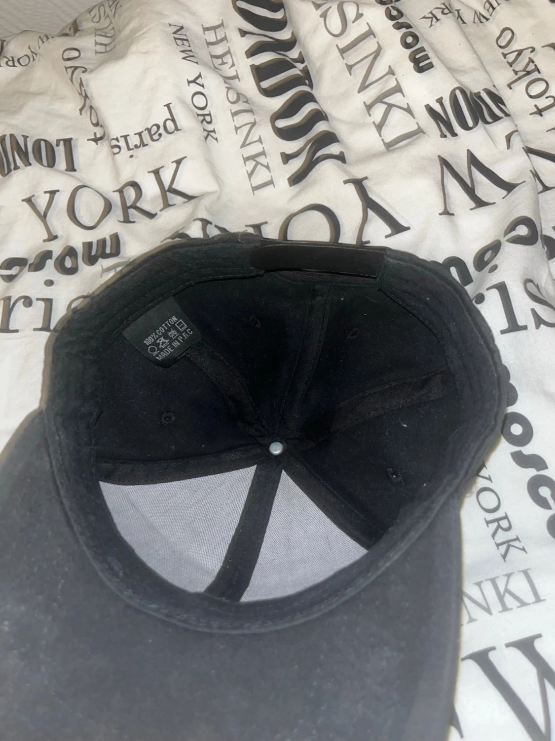 Svart ICON keps  - 1