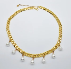 Guldpläterat halsband med pärlor  - Guldpläterat halsband med pärlor.  Kedjetjocklek-8mm 