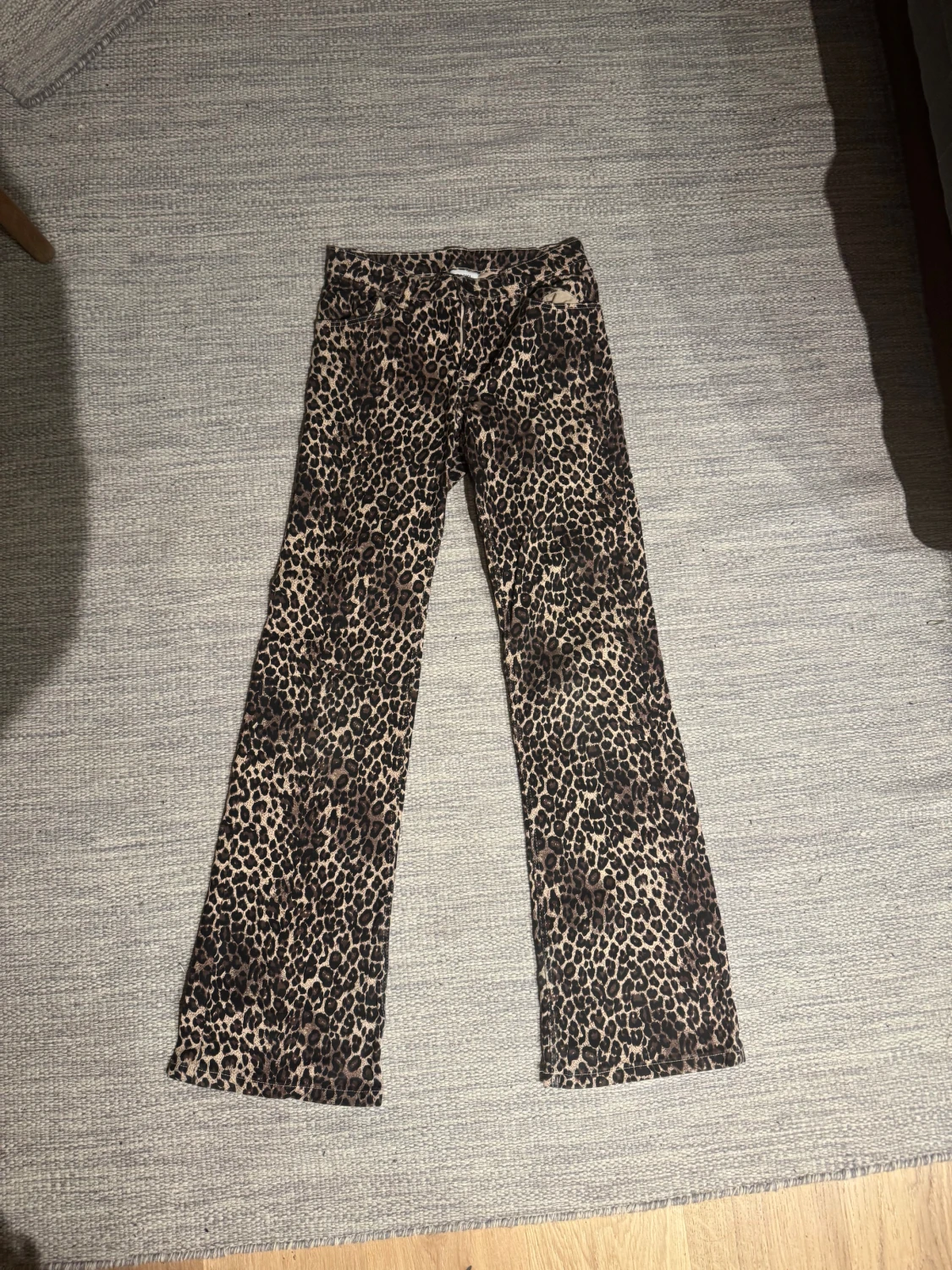 Leopardjeans  