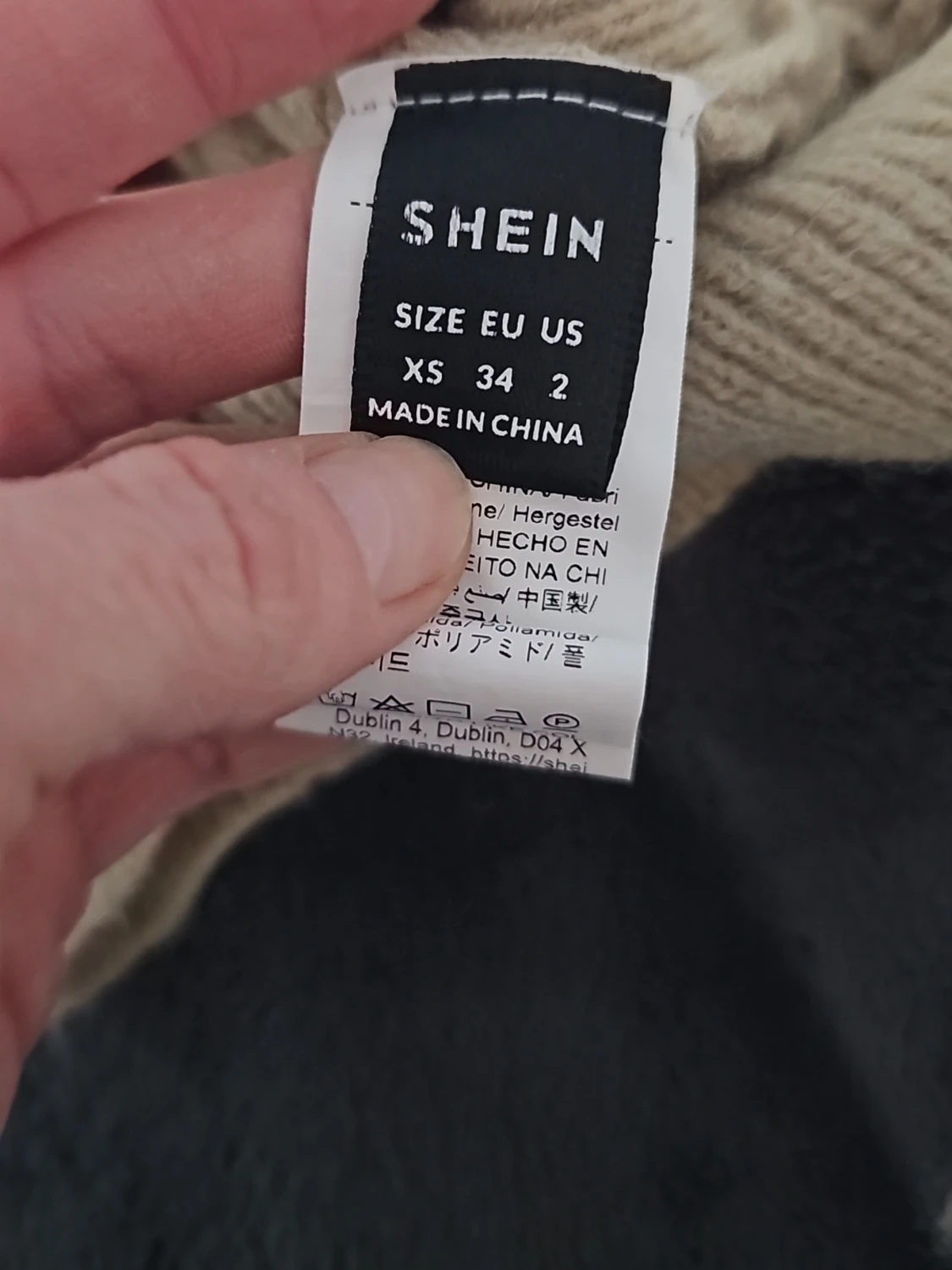 Beige stickad tröja med v-ringning SHEIN - 2