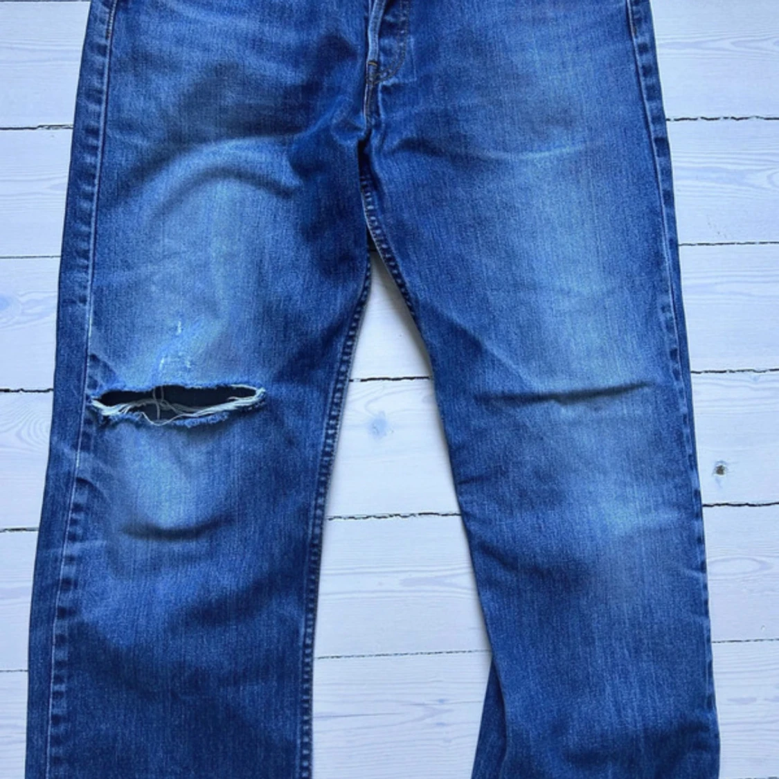 Levi's 501 blå jeans med hål - 2