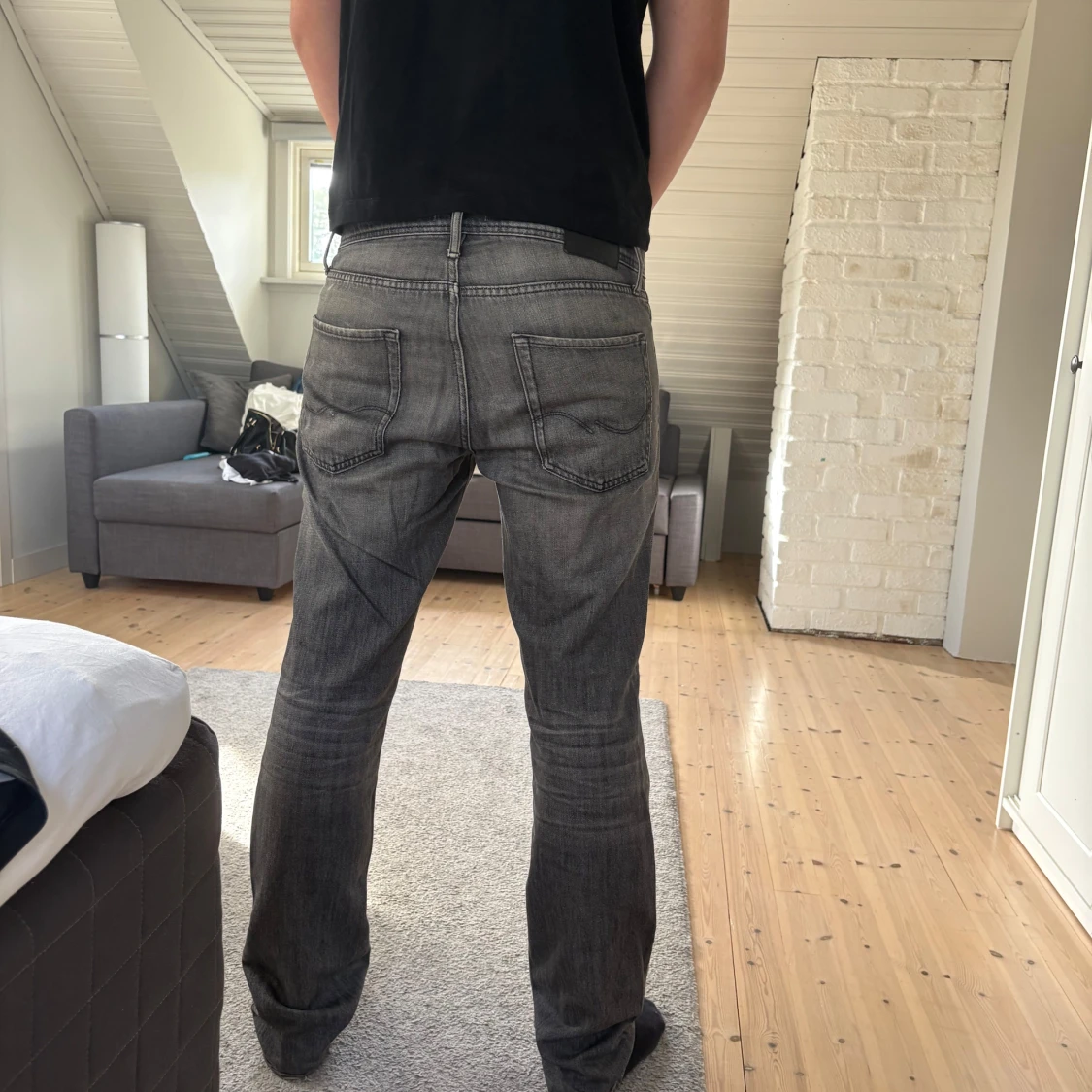 Grå jeans straight fit - 3