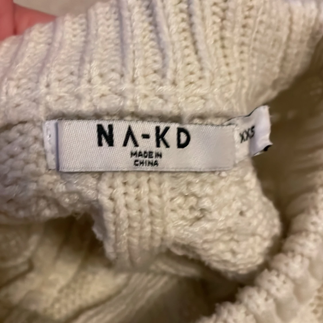 Vit stickad tröja från NA-KD - 2