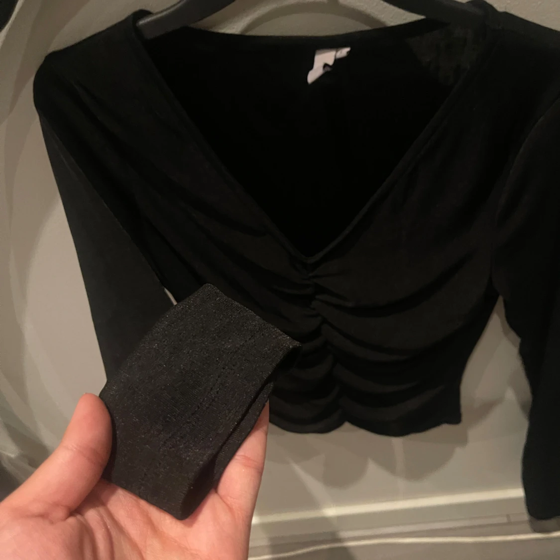 Svart långärmad topp från Nelly - 2