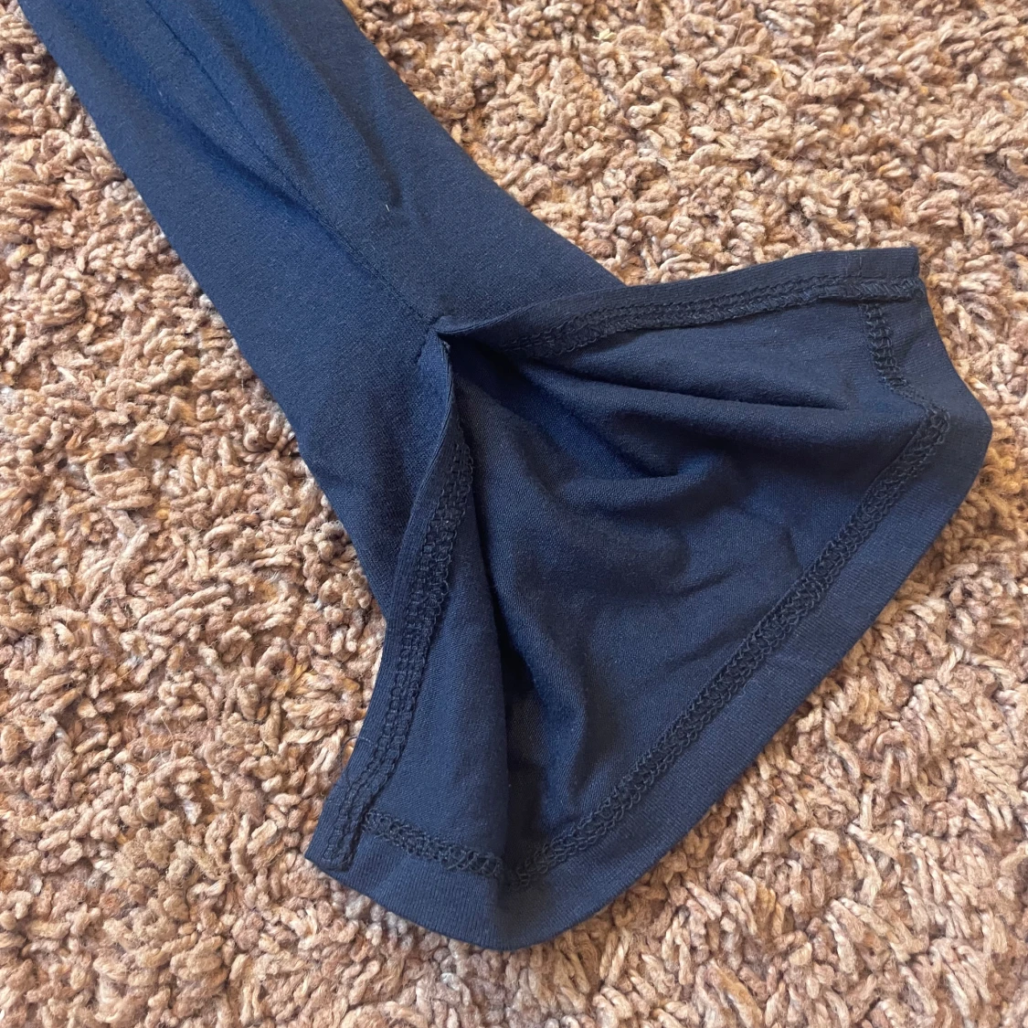 Mörkblå långärmad tröja från Cubus - 2