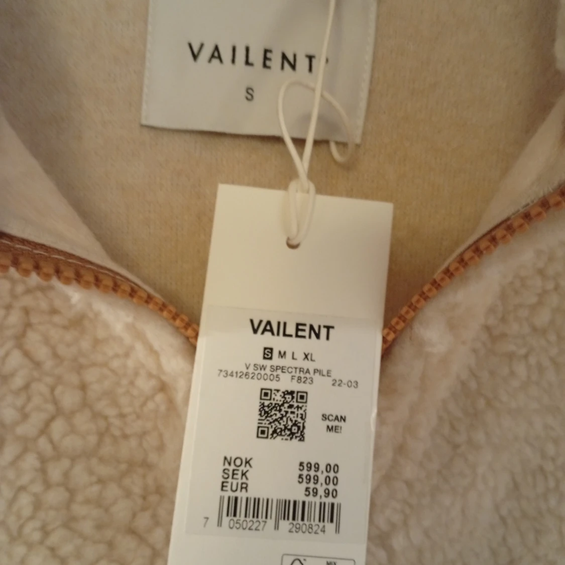 Färgglad fleece-tröja från Vailent - 2