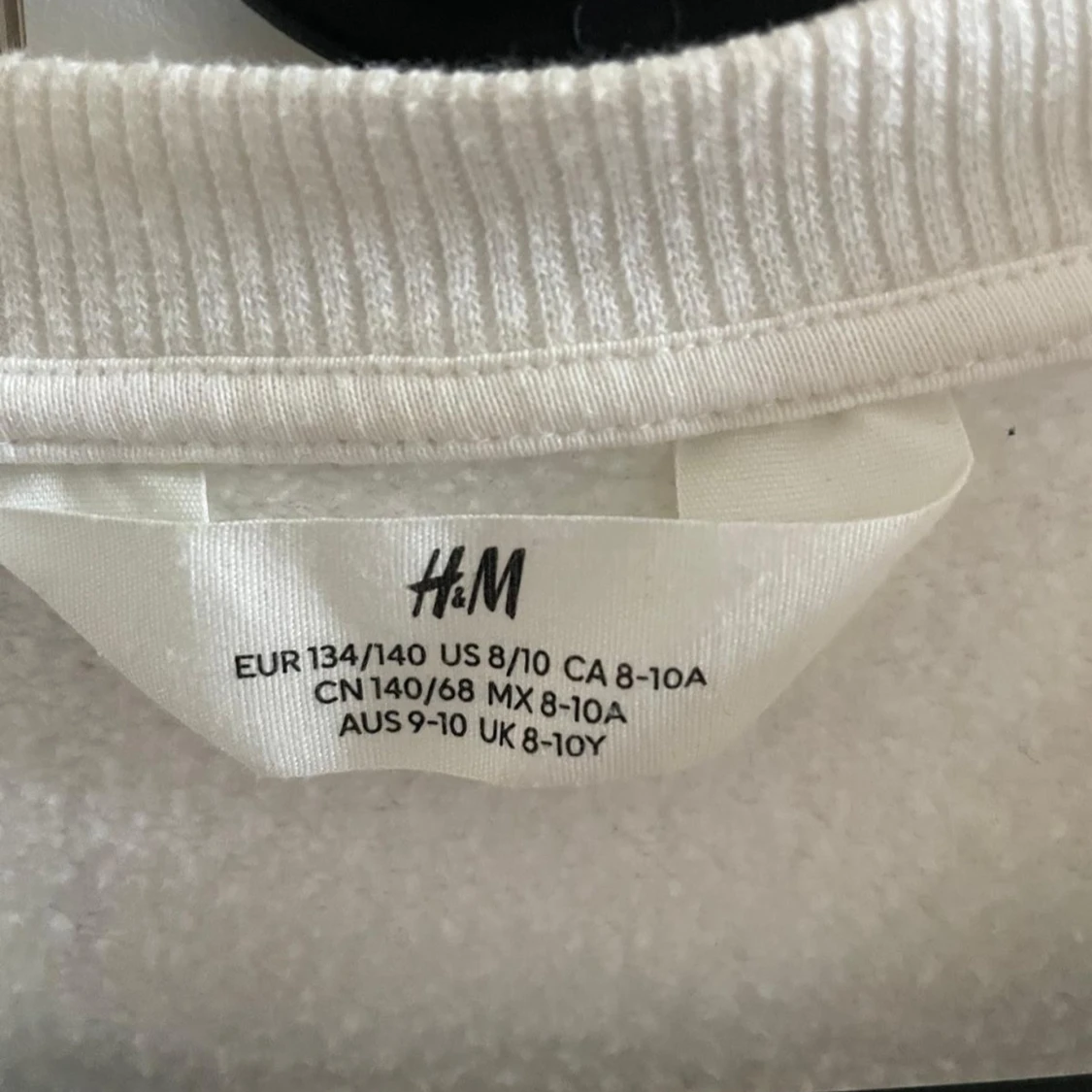 Vit volangtröja från H&M - 3