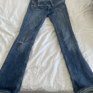 Blå väldigt  super waist jeans - Finna jeans passar till allt❤️!!!PRIS KAN DISKUTERAS!!!