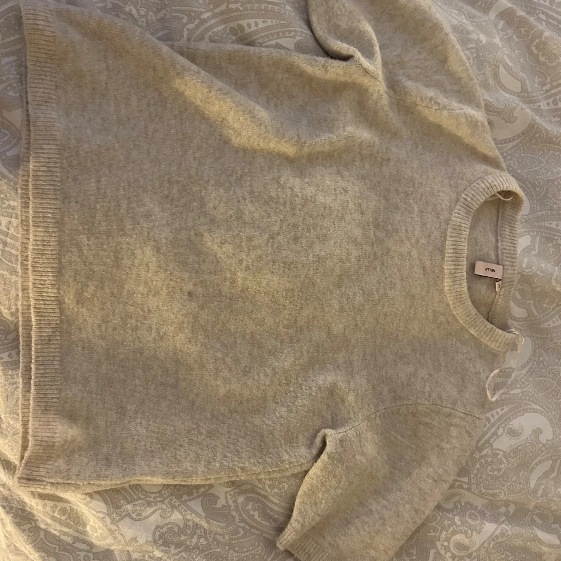 Stickad T-shirt från Nelly - 1