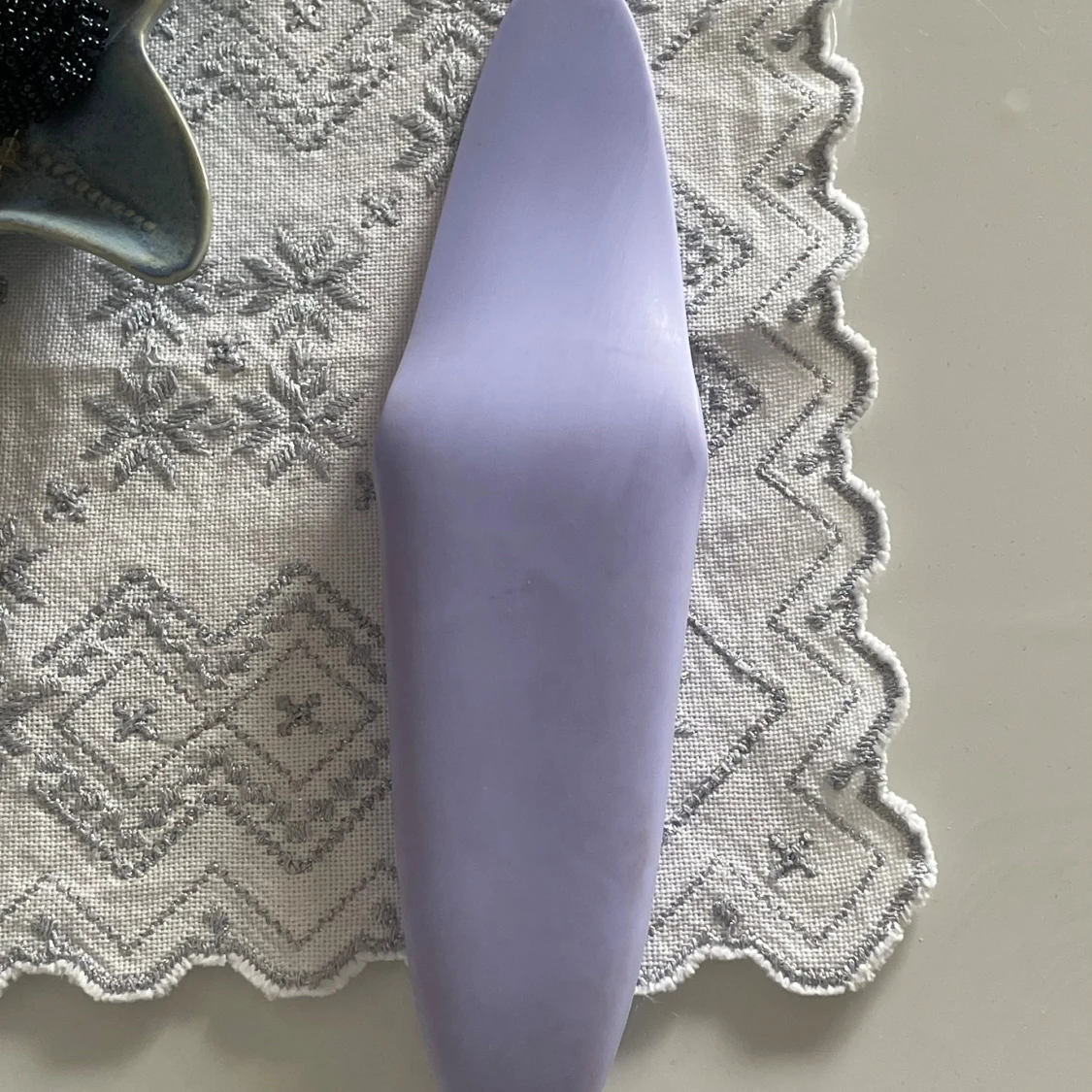 Estrid Razor Case - 2