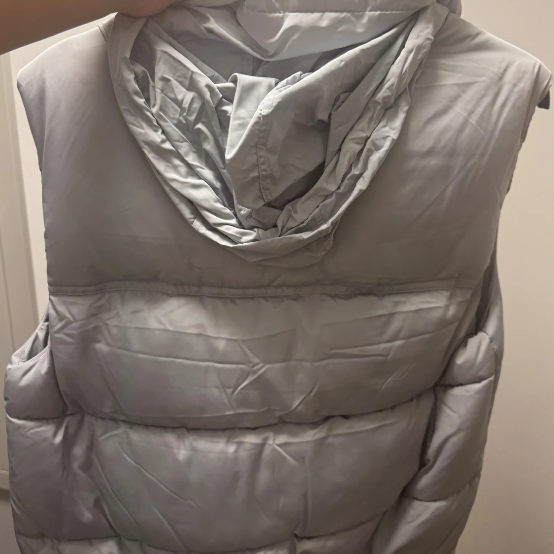 Ljusgrå dunväst från iets Frans - 1