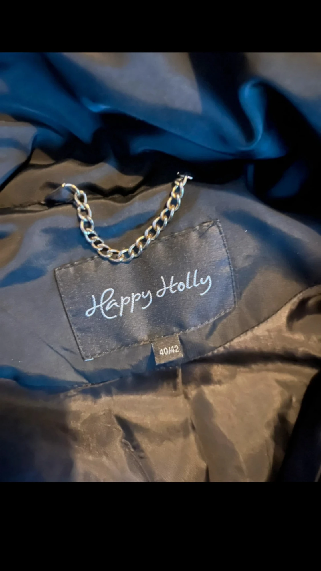 Svart vinterjacka med fuskpäls Happy Holly - 2