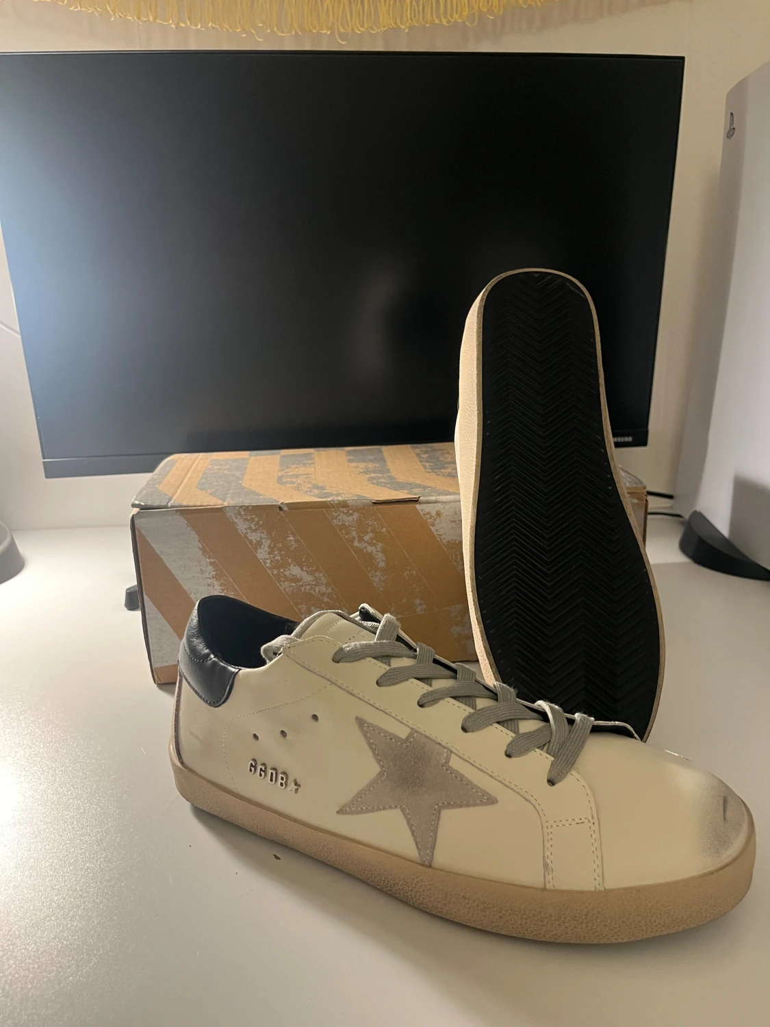 Golden Goose vita sneakers med stjärna - 3