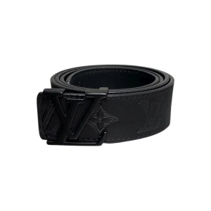 Lv bälte - Helt ny bälte. Oanvänd. Fraktar inom 24 timmar. Storlek 110cm