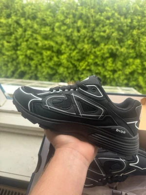 Svarta skor - Oanvända storlek 43