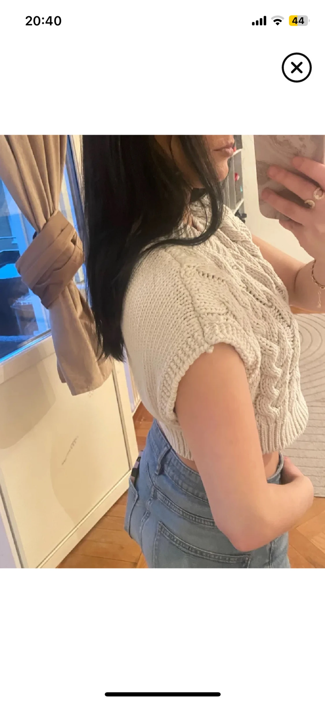 Beige stickad croppad topp - 4